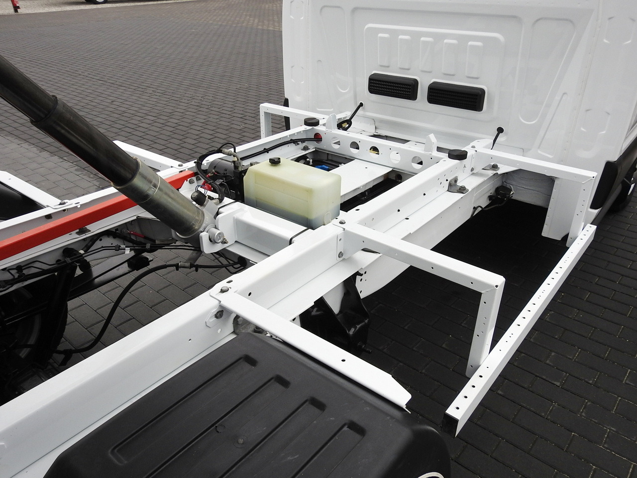 FORD TRANSIT TIPPER LED LIGHTS TWIN WHEELS AIR CONDITIONING 130HP lizingą FORD TRANSIT TIPPER LED LIGHTS TWIN WHEELS AIR CONDITIONING 130HP: foto 24 FORD TRANSIT TIPPER LED LIGHTS TWIN WHEELS AIR CONDITIONING 130HP lizingą FORD TRANSIT TIPPER LED LIGHTS TWIN WHEELS AIR CONDITIONING 130HP: foto 24