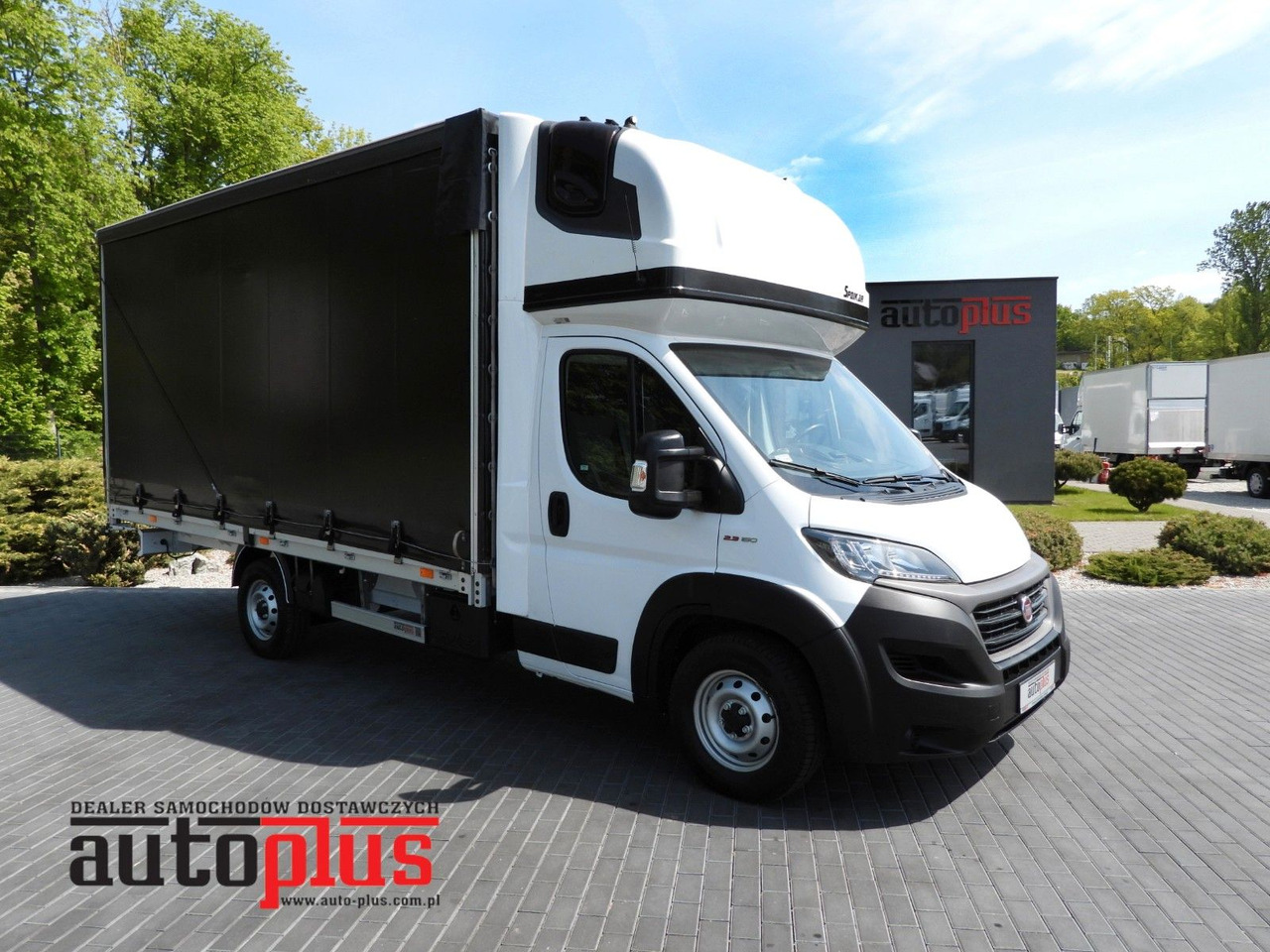 Fiat DUCATO PRITSCHE PLANE 10 PALETTEN WEBASTO A/C Fiat DUCATO PRITSCHE PLANE 10 PALETTEN WEBASTO A/C - Tentinis mikroautobusas: foto 1 Fiat DUCATO PRITSCHE PLANE 10 PALETTEN WEBASTO A/C Fiat DUCATO PRITSCHE PLANE 10 PALETTEN WEBASTO A/C - Tentinis mikroautobusas: foto 1