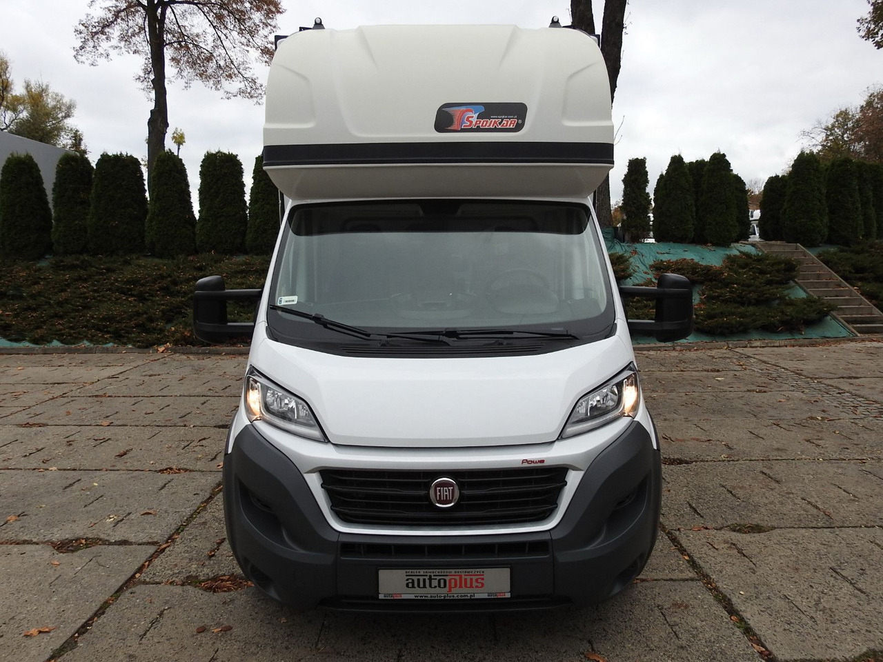 Fiat DUCATO PRITSCHE PLANE AUFZUG 8 PALETTEN WEBASTO - Tentinis mikroautobusas: foto 5 Fiat DUCATO PRITSCHE PLANE AUFZUG 8 PALETTEN WEBASTO - Tentinis mikroautobusas: foto 5