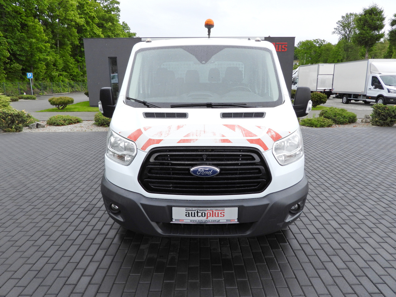 Ford TRANSIT KIPPER DOPPELKABINE DOKA 6 SITZE - Mažas savivartis, Komercinis automobilis su dviguba kabina: foto 5 Ford TRANSIT KIPPER DOPPELKABINE DOKA 6 SITZE - Mažas savivartis, Komercinis automobilis su dviguba kabina: foto 5