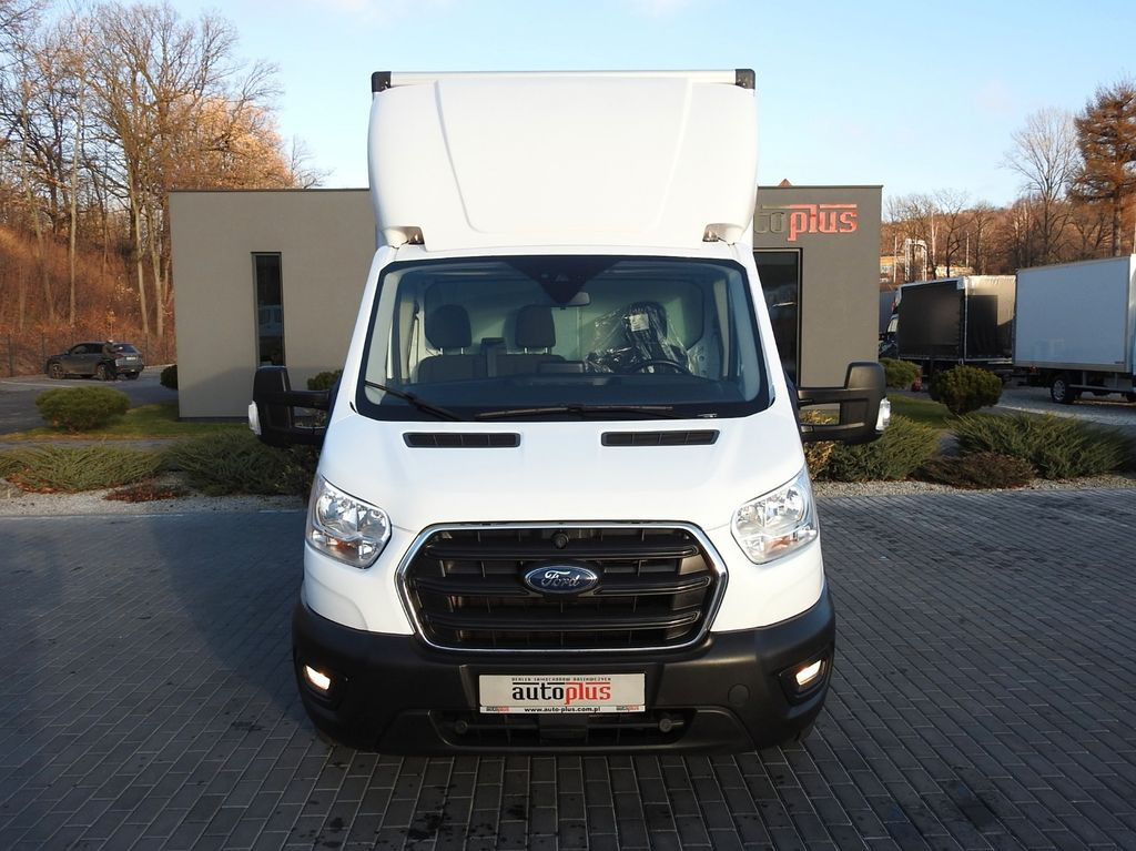 Ford TRANSIT KÜHLKOFFER 0*C AUFZUG TEMPOMAT NAVI - Furgonas šaldytuvas: foto 5 Ford TRANSIT KÜHLKOFFER 0*C AUFZUG TEMPOMAT NAVI - Furgonas šaldytuvas: foto 5