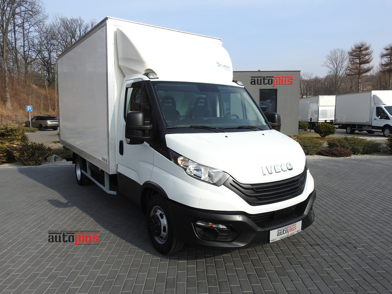IVECO DAILY 35C16 BOX LIFT 8 PALLETS CRUISE CONTROL TWIN WHEELS AIR CONDITIONING  160HP - Furgonas šaldytuvas: foto 1 IVECO DAILY 35C16 BOX LIFT 8 PALLETS CRUISE CONTROL TWIN WHEELS AIR CONDITIONING  160HP - Furgonas šaldytuvas: foto 1