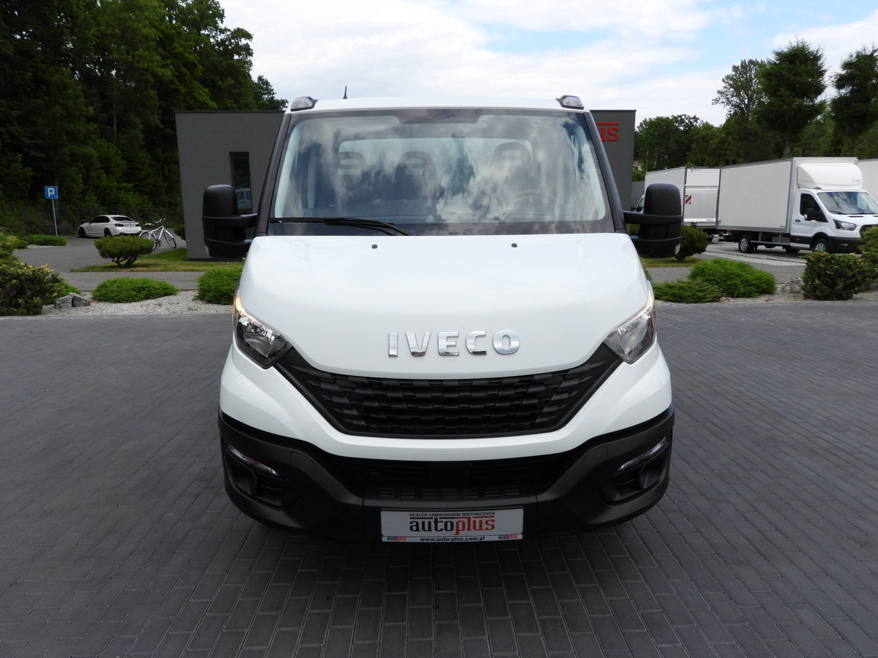 IVECO DAILY 35C16 TIPPER CRUISE CONTROL TWIN WHEELS AIR CONDITIONING 160HP - Mažas savivartis: foto 5 IVECO DAILY 35C16 TIPPER CRUISE CONTROL TWIN WHEELS AIR CONDITIONING 160HP - Mažas savivartis: foto 5