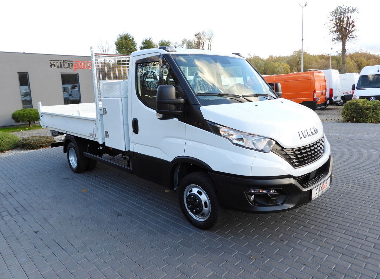 IVECO DAILY 35C16 TIPPER CRUISE CONTROL TWIN WHEELS AIR CONDITIONING 160HP - Mažas savivartis: foto 4 IVECO DAILY 35C16 TIPPER CRUISE CONTROL TWIN WHEELS AIR CONDITIONING 160HP - Mažas savivartis: foto 4
