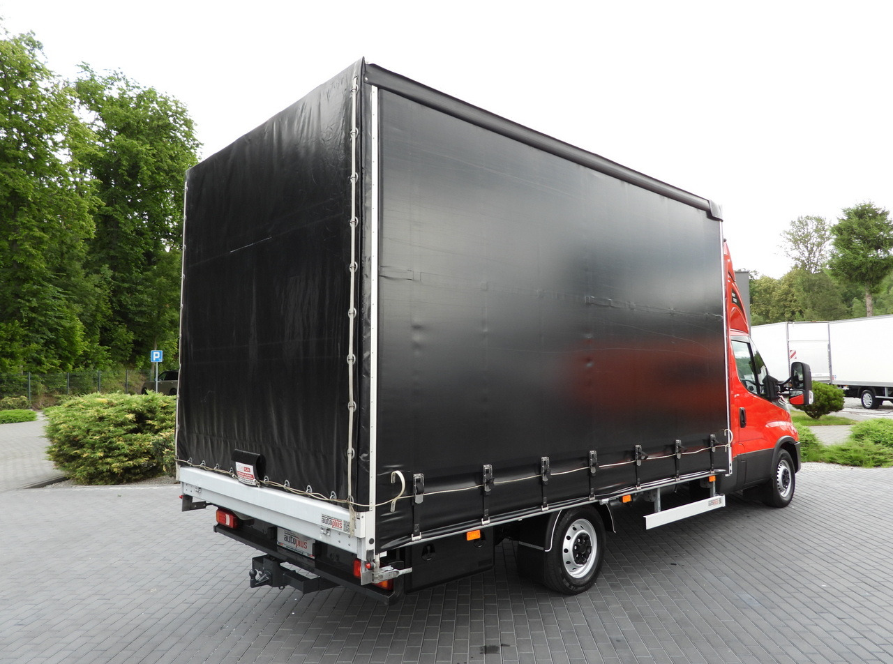 IVECO DAILY 35S21 TARPAULIN 10 PALLETS WEBASTO CRUISE CONTROL NAVIGATION LED LIGHTS PNEUMATICS AUTOMATIC TRANSMISSION HI-MATIC AIR CONDITIONING 210HP - Tentinis mikroautobusas: foto 3 IVECO DAILY 35S21 TARPAULIN 10 PALLETS WEBASTO CRUISE CONTROL NAVIGATION LED LIGHTS PNEUMATICS AUTOMATIC TRANSMISSION HI-MATIC AIR CONDITIONING 210HP - Tentinis mikroautobusas: foto 3