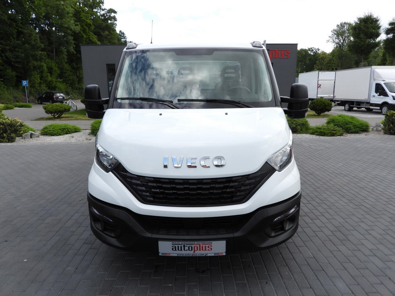 IVECO DAILY CRUISE CONTROL TWIN WHEELS AIR CONDITIONING 140HP - Mažas savivartis: foto 5 IVECO DAILY CRUISE CONTROL TWIN WHEELS AIR CONDITIONING 140HP - Mažas savivartis: foto 5