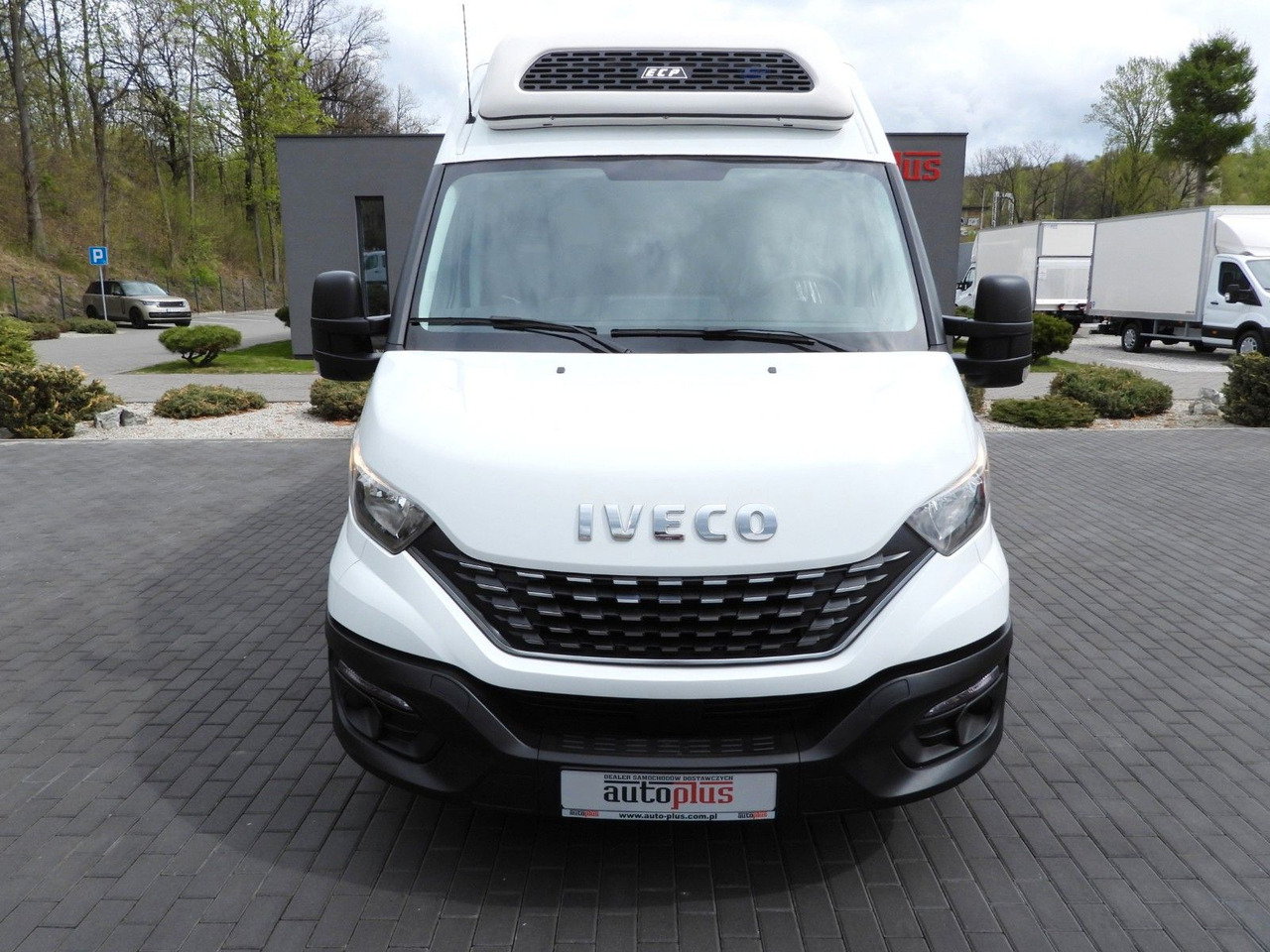 Iveco DAILY 35S13 KÜHLKASTENWAGEN -5*C STROMVERSORGUNG - Furgonas šaldytuvas: foto 5 Iveco DAILY 35S13 KÜHLKASTENWAGEN -5*C STROMVERSORGUNG - Furgonas šaldytuvas: foto 5