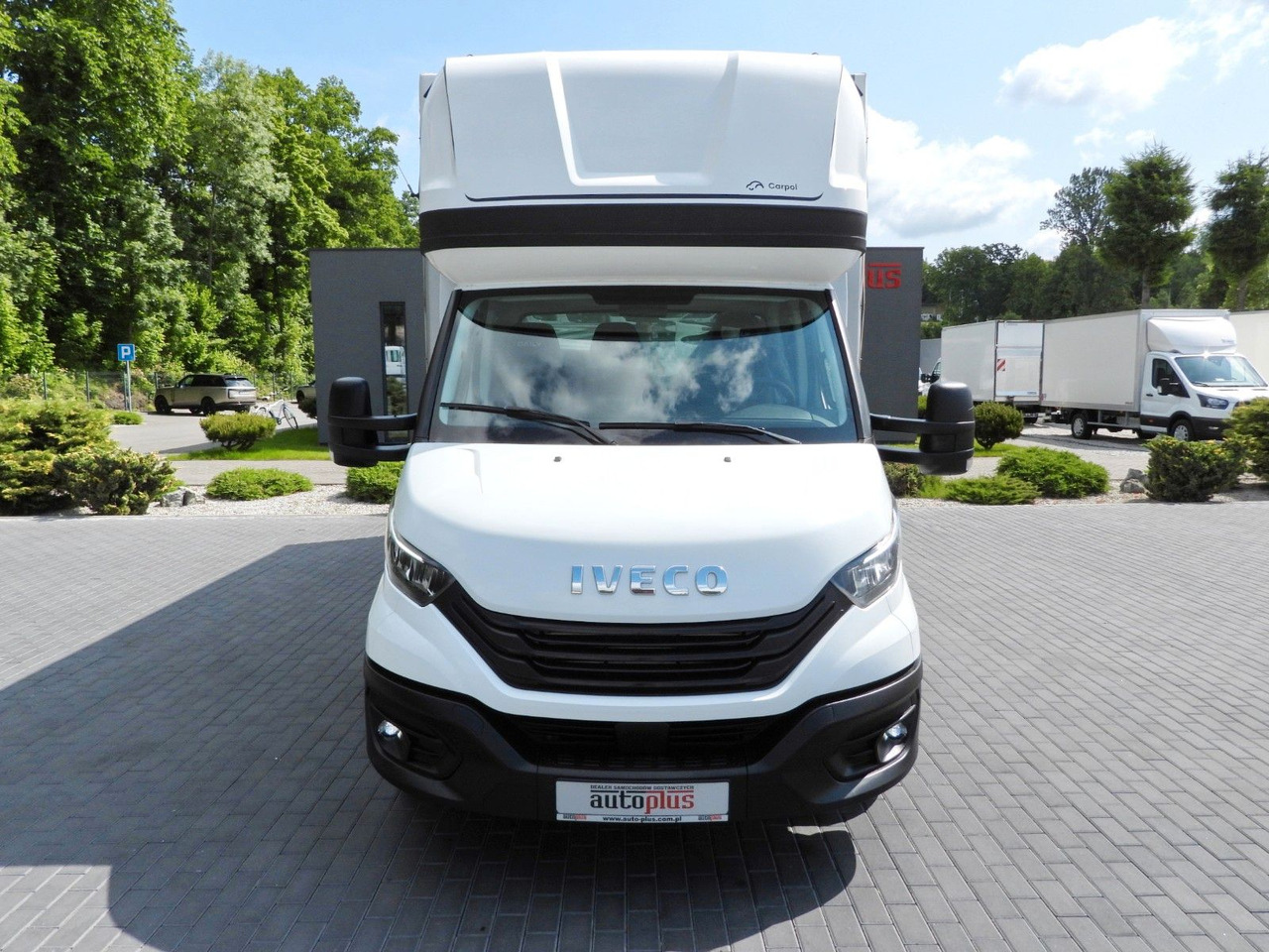 Iveco DAILY 35S18 PRITSCHE PLANE 10 PALETTEN TEMPOMAT - Tentinis mikroautobusas: foto 5 Iveco DAILY 35S18 PRITSCHE PLANE 10 PALETTEN TEMPOMAT - Tentinis mikroautobusas: foto 5