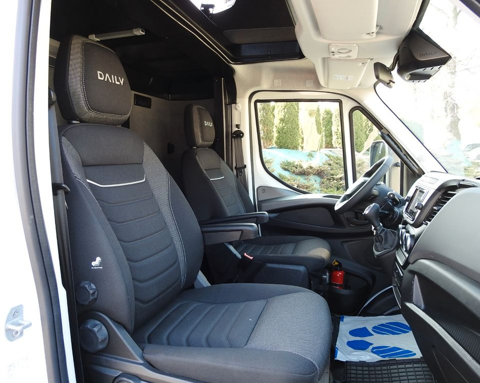 Nauja Tentinis mikroautobusas, Komercinis automobilis su dviguba kabina Iveco DAILY  72C180 NEUE PRITSCHE PLANE AUFZUG 14PALET: foto 26