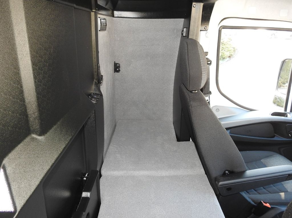 Nauja Tentinis mikroautobusas, Komercinis automobilis su dviguba kabina Iveco DAILY  72C180 NEUE PRITSCHE PLANE AUFZUG 14PALET: foto 28