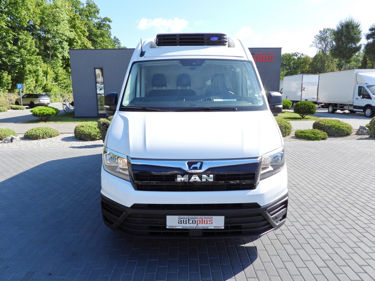 MAN TGE REFRIGERATOR VAN -5*C POWER SUPPLY 230V CRUISE CONTROL AUTOMATIC TRANSMISSION AIR CONDITIONING 180HP - Furgonas šaldytuvas: foto 5 MAN TGE REFRIGERATOR VAN -5*C POWER SUPPLY 230V CRUISE CONTROL AUTOMATIC TRANSMISSION AIR CONDITIONING 180HP - Furgonas šaldytuvas: foto 5