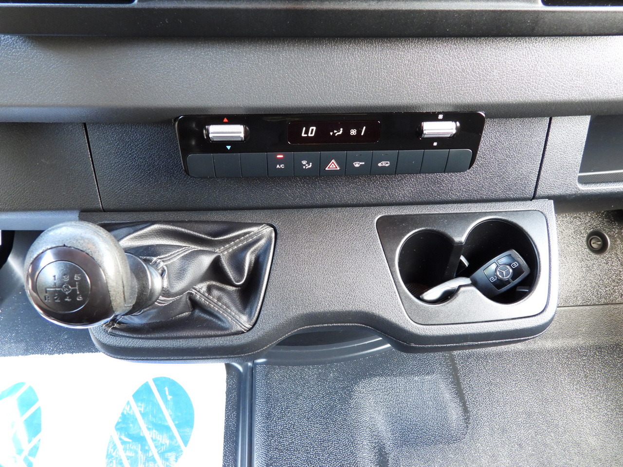 Krovininis mikroautobusas MERCEDES SPRINTER 316 VAN AIR CONDITIONING  165HP: foto 38