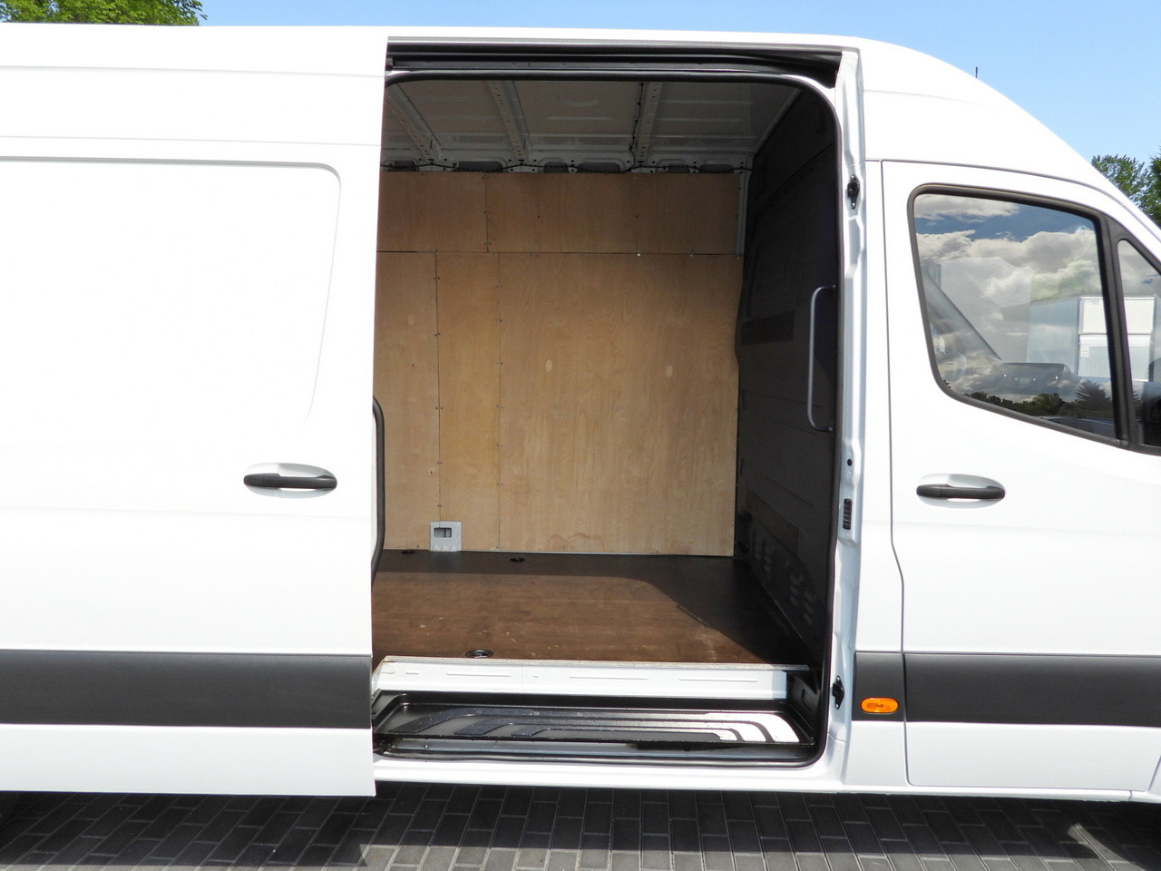 Krovininis mikroautobusas MERCEDES SPRINTER 316 VAN AIR CONDITIONING  165HP: foto 23