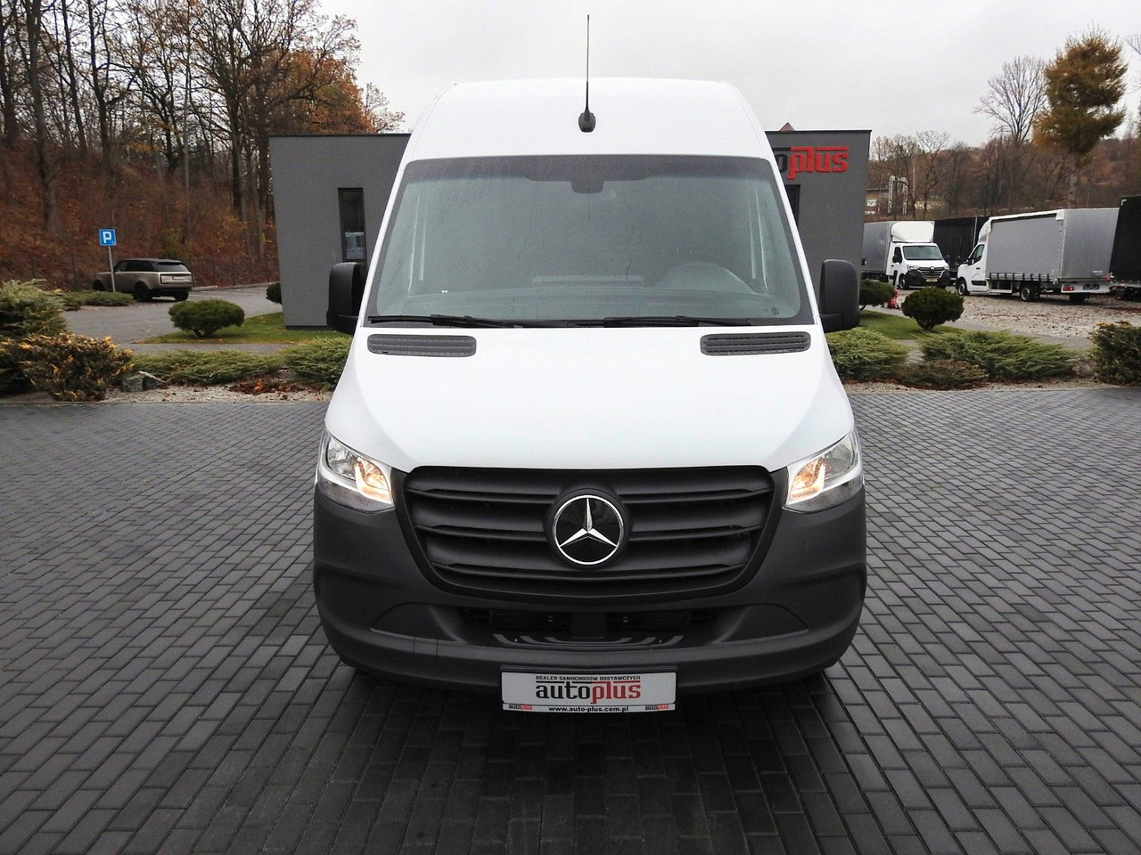 Mercedes-Benz ESPRINTER NEUE ELEKTRISCHEN KASTENWAGEN AUTOMAT - Krovininis mikroautobusas, Elektrinis furgonas: foto 5 Mercedes-Benz ESPRINTER NEUE ELEKTRISCHEN KASTENWAGEN AUTOMAT - Krovininis mikroautobusas, Elektrinis furgonas: foto 5