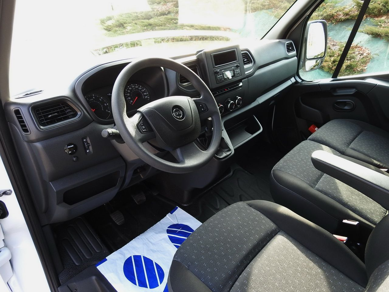 OPEL MOVANO - Tentinis mikroautobusas: foto 2 OPEL MOVANO - Tentinis mikroautobusas: foto 2