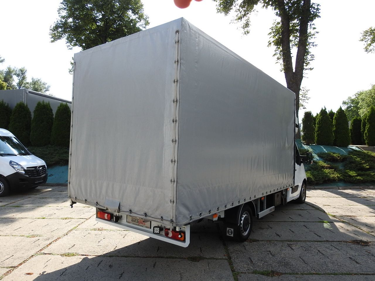 OPEL MOVANO - Tentinis mikroautobusas: foto 3 OPEL MOVANO - Tentinis mikroautobusas: foto 3