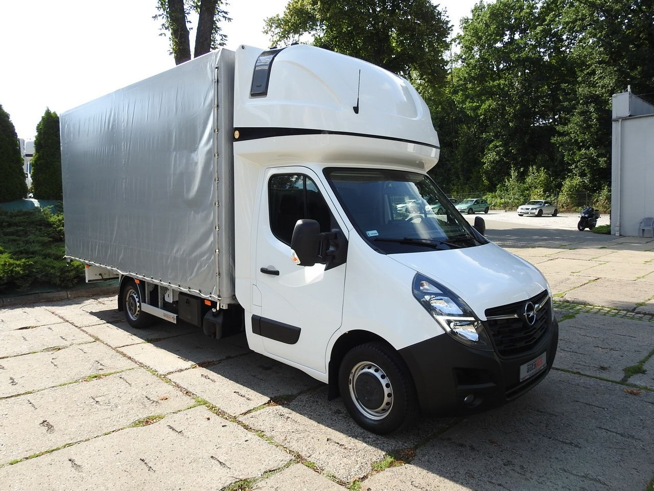 OPEL MOVANO - Tentinis mikroautobusas: foto 4 OPEL MOVANO - Tentinis mikroautobusas: foto 4