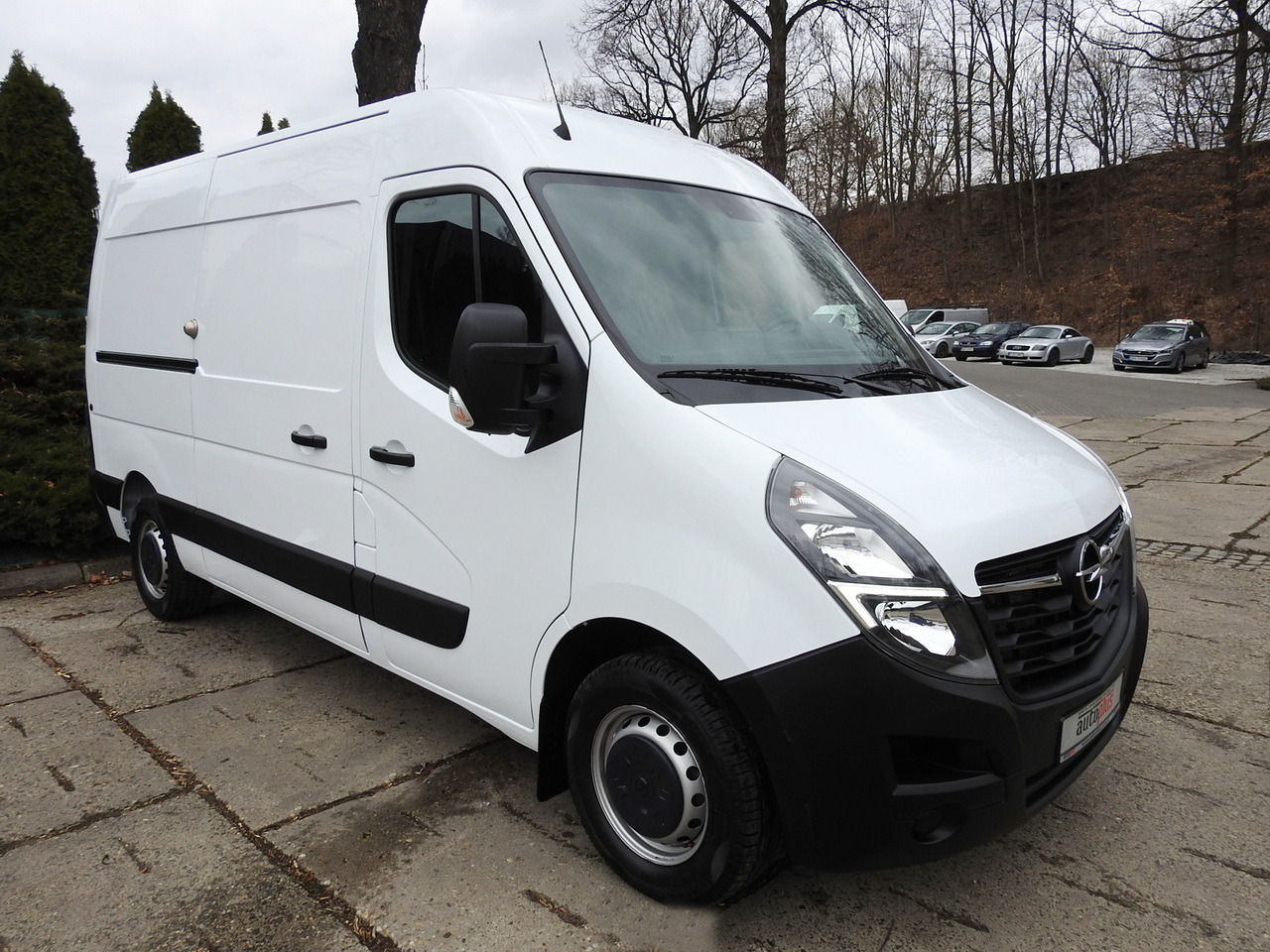 OPEL MOVANO REFRIGERATOR VAN 0*C CRUISE CONTROL NAVIGATION AIR CONDITIONING LED LIGHTS 136HP - Furgonas šaldytuvas: foto 4 OPEL MOVANO REFRIGERATOR VAN 0*C CRUISE CONTROL NAVIGATION AIR CONDITIONING LED LIGHTS 136HP - Furgonas šaldytuvas: foto 4