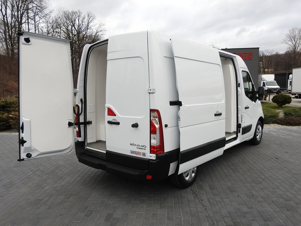 OPEL MOVANO REFRIGERATOR VAN 0*C CRUISE CONTROL NAVIGATION AIR CONDITIONING LED LIGHTS 150HP - Furgonas šaldytuvas: foto 3 OPEL MOVANO REFRIGERATOR VAN 0*C CRUISE CONTROL NAVIGATION AIR CONDITIONING LED LIGHTS 150HP - Furgonas šaldytuvas: foto 3