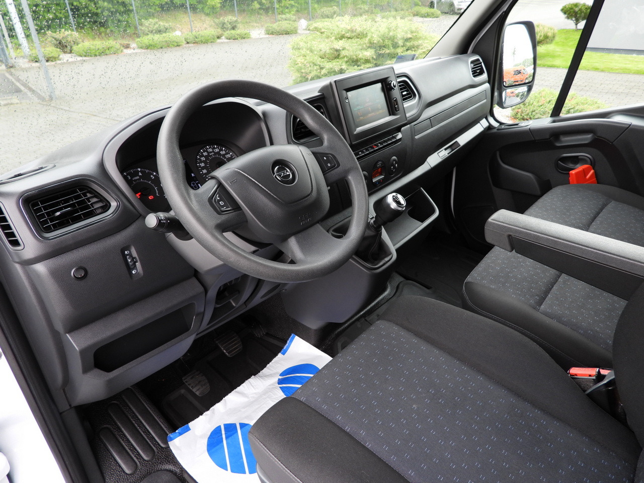 OPEL MOVANO TARPAULIN 10 PALLETS CRUISE CONTROL NAVIGATION LED LIGHTS PNEUMATICS AIR CONDITIONING 165HP - Tentinis mikroautobusas: foto 2 OPEL MOVANO TARPAULIN 10 PALLETS CRUISE CONTROL NAVIGATION LED LIGHTS PNEUMATICS AIR CONDITIONING 165HP - Tentinis mikroautobusas: foto 2