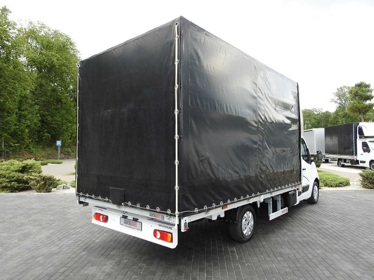 OPEL MOVANO TARPAULIN 10 PALLETS WEBASTO CRUISE CONTROL AIR CONDITIONING PNEUMATICS 165HP - Tentinis mikroautobusas: foto 3 OPEL MOVANO TARPAULIN 10 PALLETS WEBASTO CRUISE CONTROL AIR CONDITIONING PNEUMATICS 165HP - Tentinis mikroautobusas: foto 3