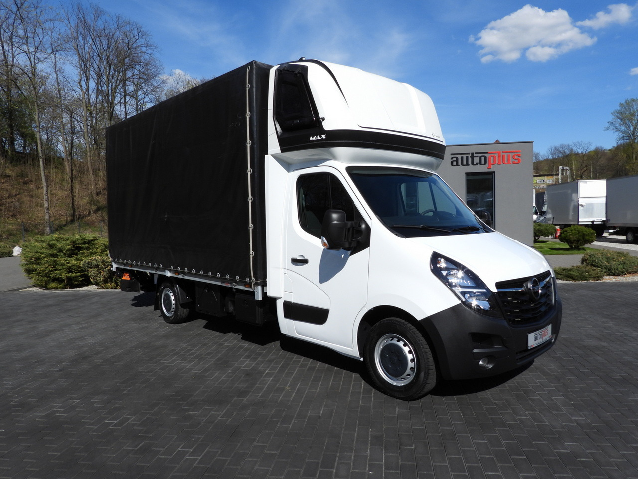 OPEL MOVANO TARPAULIN LIFT 9 PALLETS WEBASTO CRUISE CONTROL LED LIGHTS PNEUMATICS AIR CONDITIONING 165HP - Tentinis mikroautobusas: foto 4 OPEL MOVANO TARPAULIN LIFT 9 PALLETS WEBASTO CRUISE CONTROL LED LIGHTS PNEUMATICS AIR CONDITIONING 165HP - Tentinis mikroautobusas: foto 4