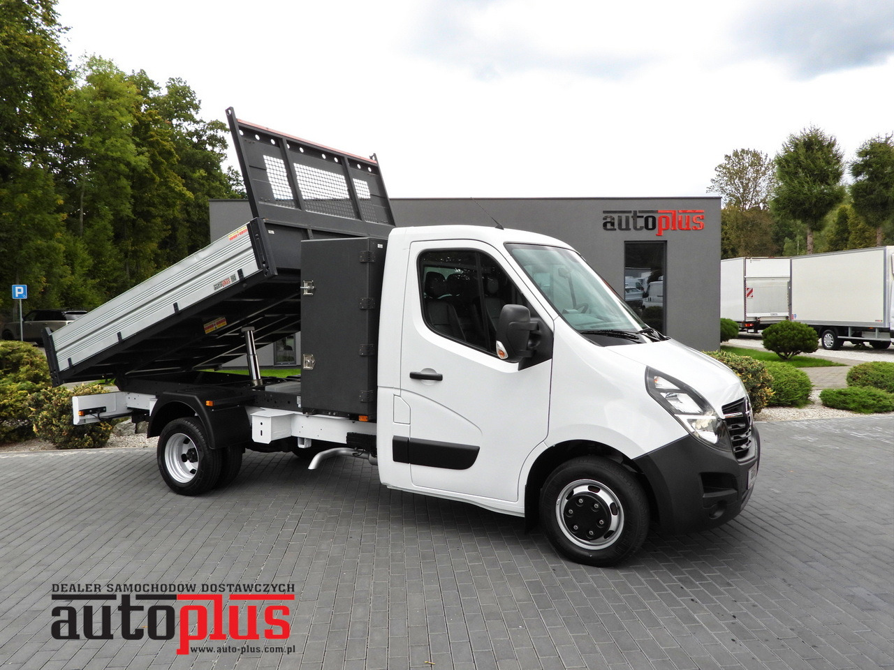 OPEL MOVANO TIPPER NAVIGATION LED LIGHTS TWIN WHEELS AIR CONDITIONING 145HP - Mažas savivartis: foto 1 OPEL MOVANO TIPPER NAVIGATION LED LIGHTS TWIN WHEELS AIR CONDITIONING 145HP - Mažas savivartis: foto 1