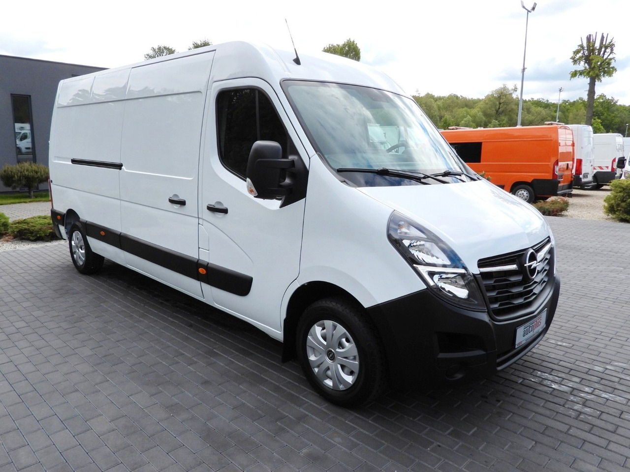 Opel MOVANO KASTENWAGEN KLIMAANLAGE LED LICHTER 150PS Opel MOVANO KASTENWAGEN KLIMAANLAGE LED LICHTER 150PS - Krovininis mikroautobusas: foto 4 Opel MOVANO KASTENWAGEN KLIMAANLAGE LED LICHTER 150PS Opel MOVANO KASTENWAGEN KLIMAANLAGE LED LICHTER 150PS - Krovininis mikroautobusas: foto 4