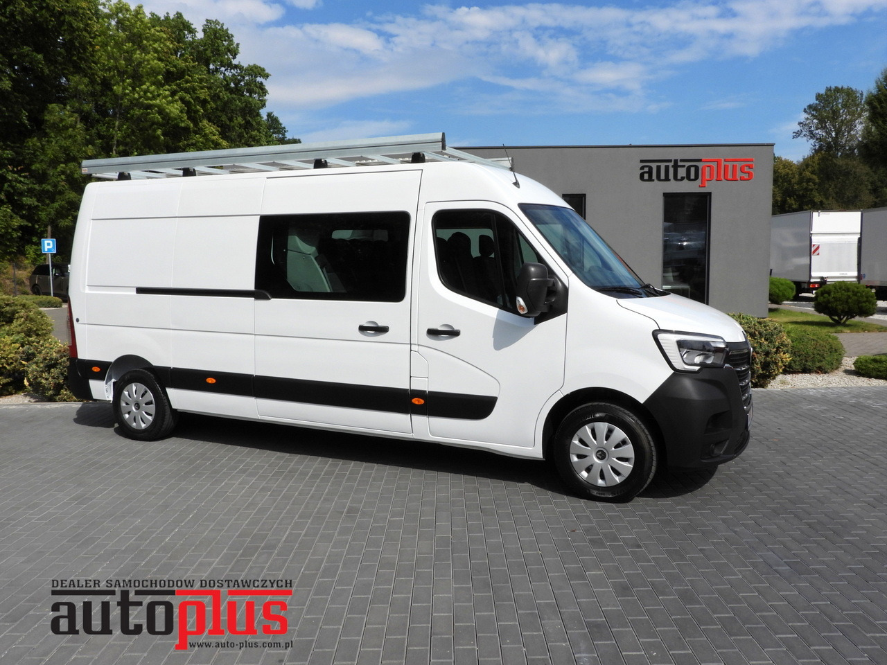 RENAULT MASTER BOX DELIVERY VAN 7 SEATS CRUISE CONTROL NAVIGATION LED LIGHTS AIR CONDITIONING 135HP - Krovininis mikroautobusas: foto 1 RENAULT MASTER BOX DELIVERY VAN 7 SEATS CRUISE CONTROL NAVIGATION LED LIGHTS AIR CONDITIONING 135HP - Krovininis mikroautobusas: foto 1