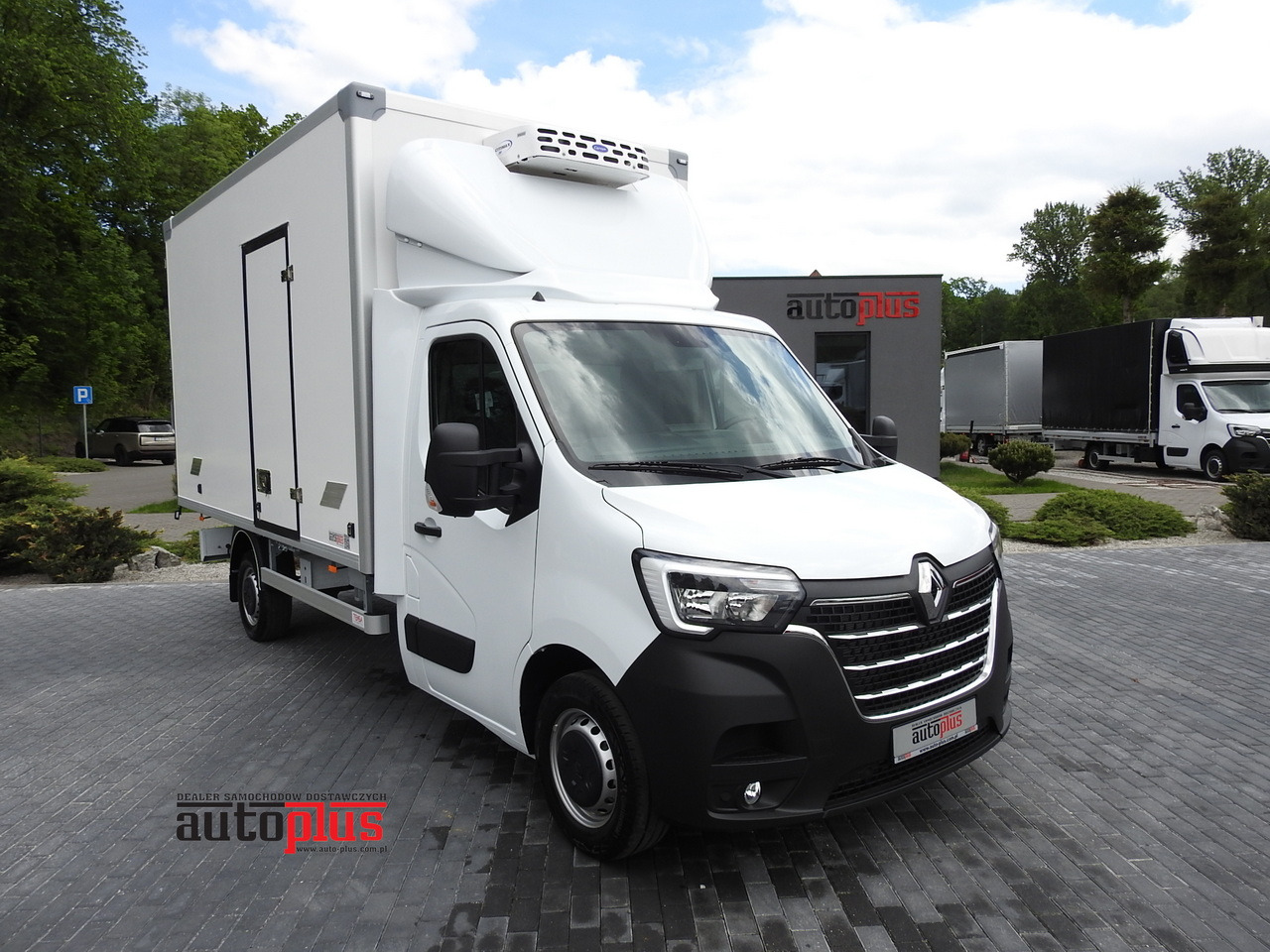 RENAULT MASTER NEW REGRIGERATOR BOX -10*C 8 PALLETS CRUISE CONTROL AIR CONDITIONING LED LIGHTS GUARANTEE 165HP - Furgonas šaldytuvas: foto 1 RENAULT MASTER NEW REGRIGERATOR BOX -10*C 8 PALLETS CRUISE CONTROL AIR CONDITIONING LED LIGHTS GUARANTEE 165HP - Furgonas šaldytuvas: foto 1