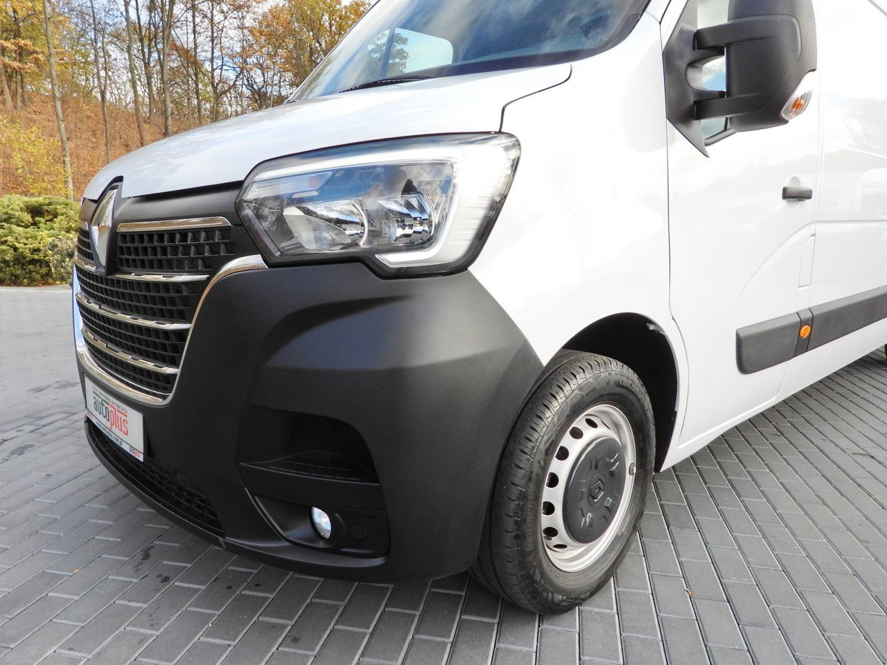 Furgonas šaldytuvas RENAULT MASTER REFRIGERATOR VAN 0*C CRUISE CONTROL LED LIGHTS AIR CONDITIONING 135HP: foto 22 Furgonas šaldytuvas RENAULT MASTER REFRIGERATOR VAN 0*C CRUISE CONTROL LED LIGHTS AIR CONDITIONING 135HP: foto 22