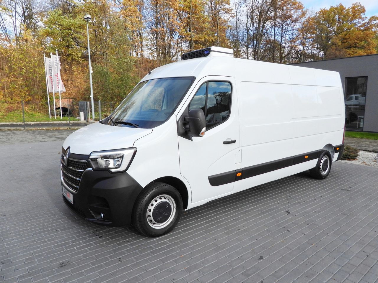 Furgonas šaldytuvas RENAULT MASTER REFRIGERATOR VAN 0*C CRUISE CONTROL LED LIGHTS AIR CONDITIONING 135HP: foto 6 Furgonas šaldytuvas RENAULT MASTER REFRIGERATOR VAN 0*C CRUISE CONTROL LED LIGHTS AIR CONDITIONING 135HP: foto 6