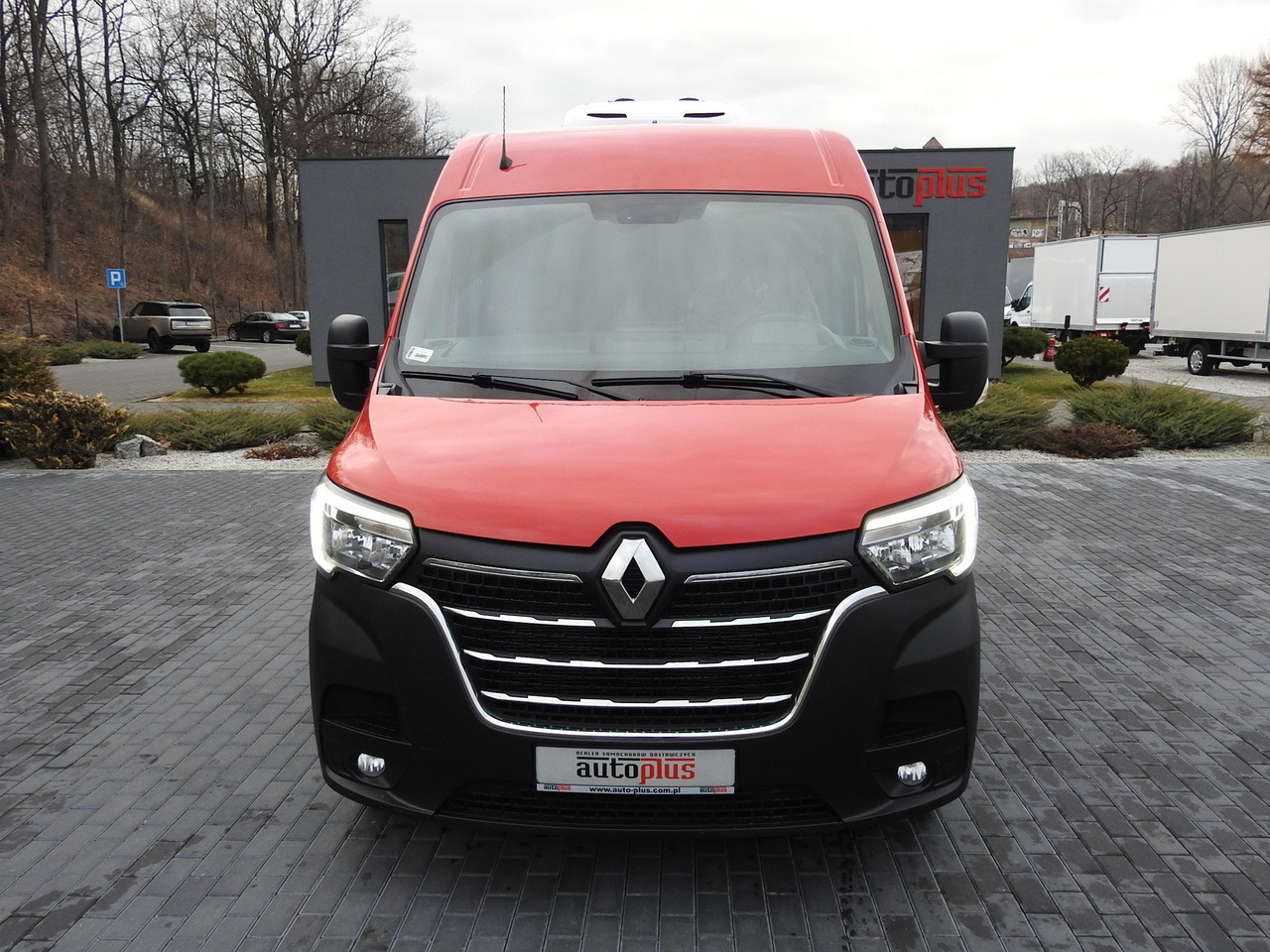RENAULT MASTER REFRIGERATOR VAN 1*C CRUISE CONTROL AIR CONDITIONING LED LIGHTS 135HP - Furgonas šaldytuvas: foto 5 RENAULT MASTER REFRIGERATOR VAN 1*C CRUISE CONTROL AIR CONDITIONING LED LIGHTS 135HP - Furgonas šaldytuvas: foto 5