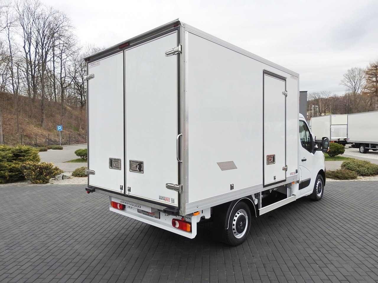 RENAULT MASTER REGRIGERATOR BOX 0*C LED LIGHTS AIR CONDITIONING 145HP - Furgonas šaldytuvas: foto 3 RENAULT MASTER REGRIGERATOR BOX 0*C LED LIGHTS AIR CONDITIONING 145HP - Furgonas šaldytuvas: foto 3