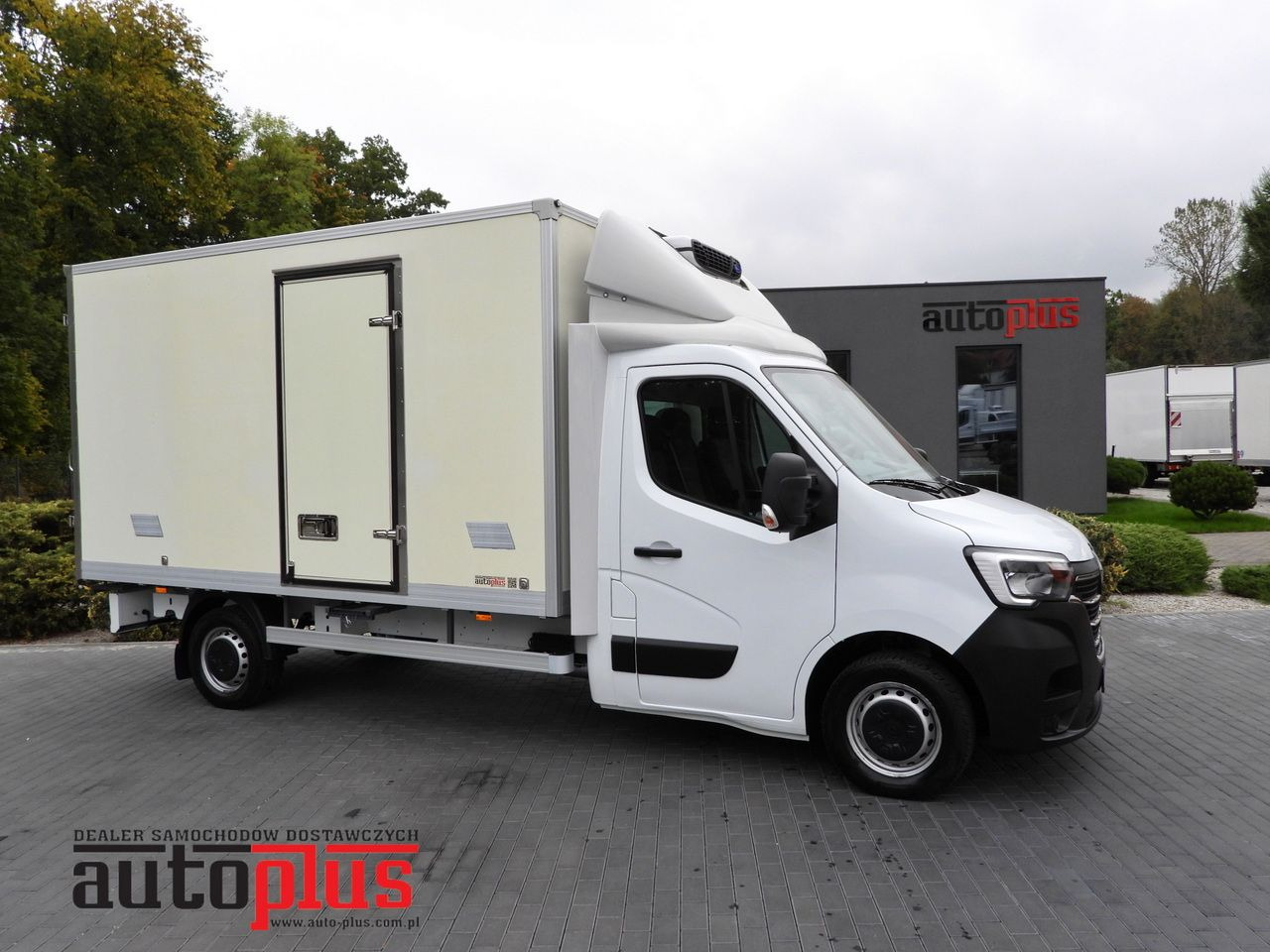 RENAULT MASTER REGRIGERATOR BOX 0*C LED LIGHTS AIR CONDITIONING 165HP - Furgonas šaldytuvas: foto 1 RENAULT MASTER REGRIGERATOR BOX 0*C LED LIGHTS AIR CONDITIONING 165HP - Furgonas šaldytuvas: foto 1