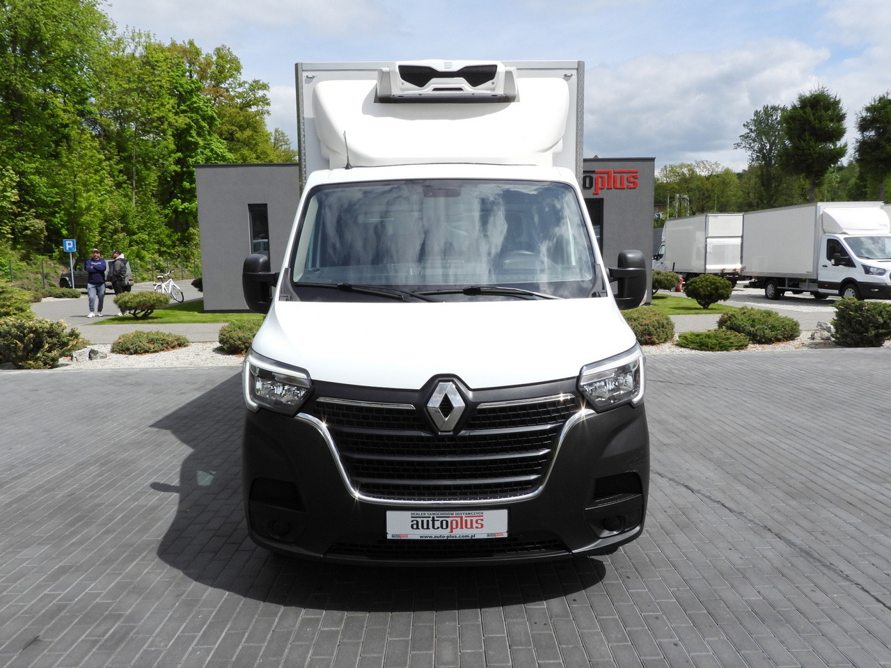 RENAULT MASTER REGRIGERATOR BOX -10*C CRUISE CONTROL LED LIGHTS TWIN WHEELS AIR CONDITIONING 145HP - Furgonas šaldytuvas: foto 5 RENAULT MASTER REGRIGERATOR BOX -10*C CRUISE CONTROL LED LIGHTS TWIN WHEELS AIR CONDITIONING 145HP - Furgonas šaldytuvas: foto 5