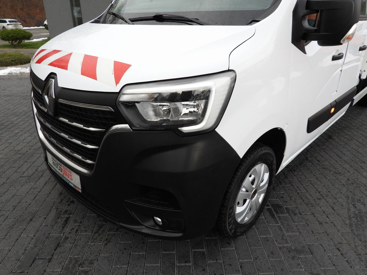 Komercinis automobilis su dviguba kabina RENAULT MASTER STAKE BODY DOUBLE CABIN DOKA 6 SEATS CRUISE CONTROL NAVIGATION LED LIGHTS AIR CONDITIONING 150HP: foto 18 Komercinis automobilis su dviguba kabina RENAULT MASTER STAKE BODY DOUBLE CABIN DOKA 6 SEATS CRUISE CONTROL NAVIGATION LED LIGHTS AIR CONDITIONING 150HP: foto 18