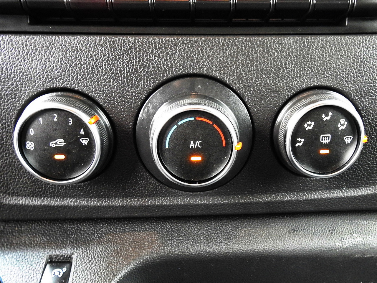 Tentinis mikroautobusas RENAULT MASTER TARPAULIN 10 PALLETS WEBASTO CRUISE CONTROL AIR CONDITIONING LED LIGHTS PNEUMATICS 165HP: foto 41 Tentinis mikroautobusas RENAULT MASTER TARPAULIN 10 PALLETS WEBASTO CRUISE CONTROL AIR CONDITIONING LED LIGHTS PNEUMATICS 165HP: foto 41