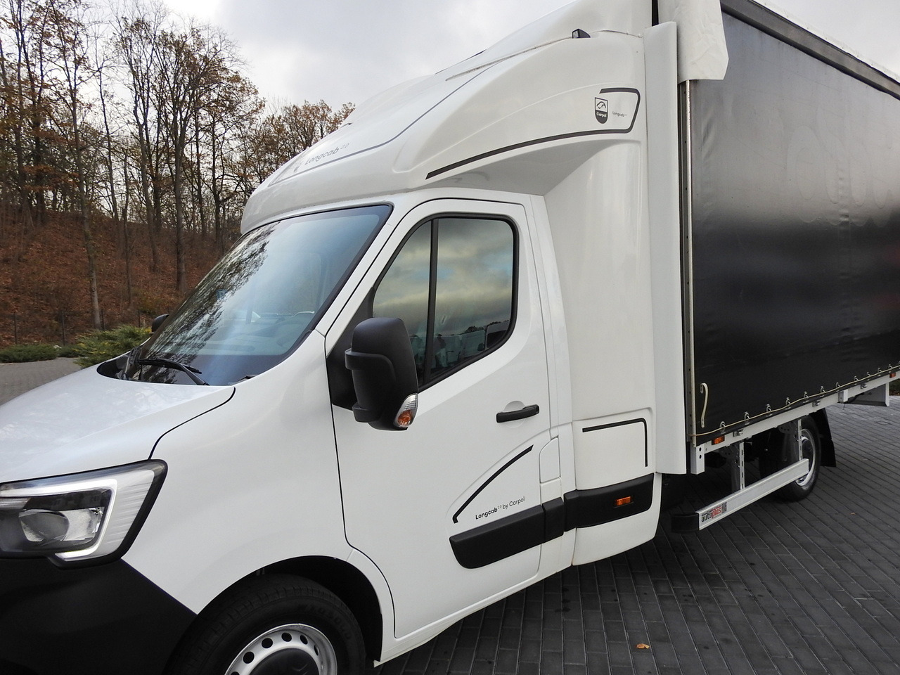 Tentinis mikroautobusas RENAULT MASTER TARPAULIN 10 PALLETS WEBASTO CRUISE CONTROL AIR CONDITIONING LED LIGHTS PNEUMATICS 165HP: foto 20 Tentinis mikroautobusas RENAULT MASTER TARPAULIN 10 PALLETS WEBASTO CRUISE CONTROL AIR CONDITIONING LED LIGHTS PNEUMATICS 165HP: foto 20