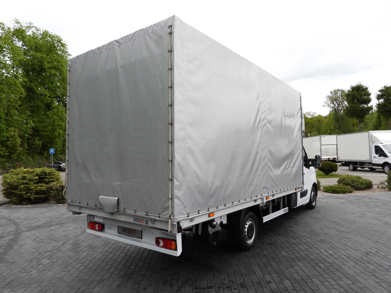 RENAULT MASTER TARPAULIN 10 PALLETS WEBASTO CRUISE CONTROL LED LIGHTS PNEUMATICS AIR CONDITIONING 165HP - Tentinis mikroautobusas: foto 3 RENAULT MASTER TARPAULIN 10 PALLETS WEBASTO CRUISE CONTROL LED LIGHTS PNEUMATICS AIR CONDITIONING 165HP - Tentinis mikroautobusas: foto 3