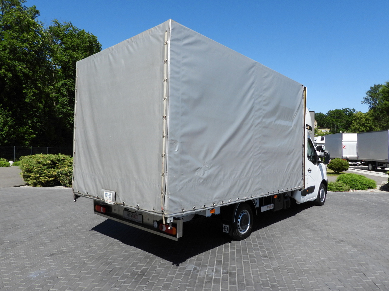 RENAULT MASTER TARPAULIN 10 PALLETS WEBASTO CRUISE CONTROL LED LIGHTS PNEUMATICS AIR CONDITIONING 165HP - Tentinis mikroautobusas: foto 3 RENAULT MASTER TARPAULIN 10 PALLETS WEBASTO CRUISE CONTROL LED LIGHTS PNEUMATICS AIR CONDITIONING 165HP - Tentinis mikroautobusas: foto 3
