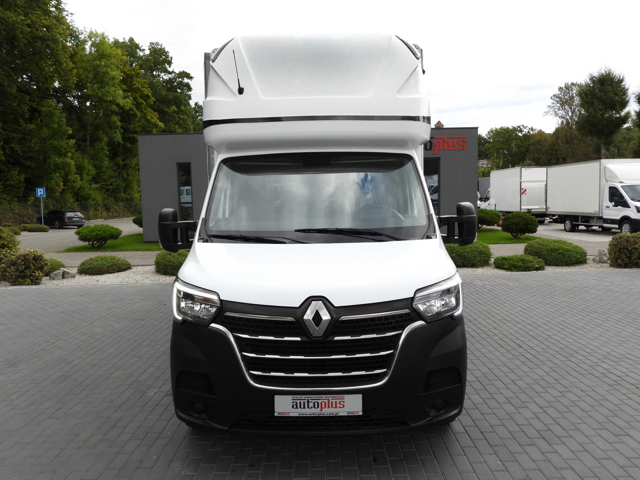 RENAULT MASTER TARPAULIN 10 PALLETS WEBASTO CRUISE CONTROL LED LIGHTS PNEUMATICS AIR CONDITIONING 165HP - Tentinis mikroautobusas: foto 5 RENAULT MASTER TARPAULIN 10 PALLETS WEBASTO CRUISE CONTROL LED LIGHTS PNEUMATICS AIR CONDITIONING 165HP - Tentinis mikroautobusas: foto 5