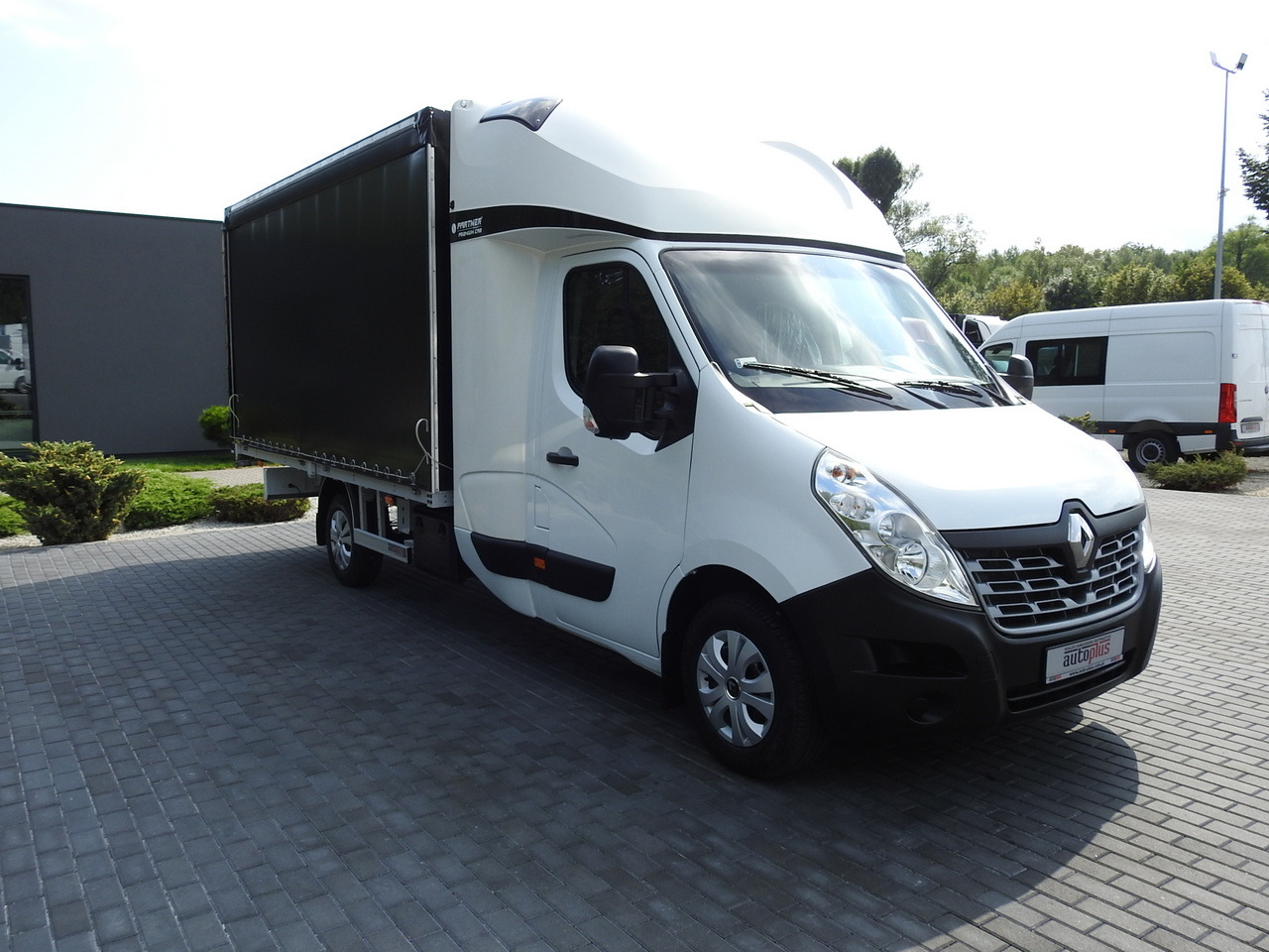 RENAULT MASTER TARPAULIN 8 PALLETS CRUISE CONTROL AIR CONDITIONING 170HP - Tentinis mikroautobusas: foto 4 RENAULT MASTER TARPAULIN 8 PALLETS CRUISE CONTROL AIR CONDITIONING 170HP - Tentinis mikroautobusas: foto 4