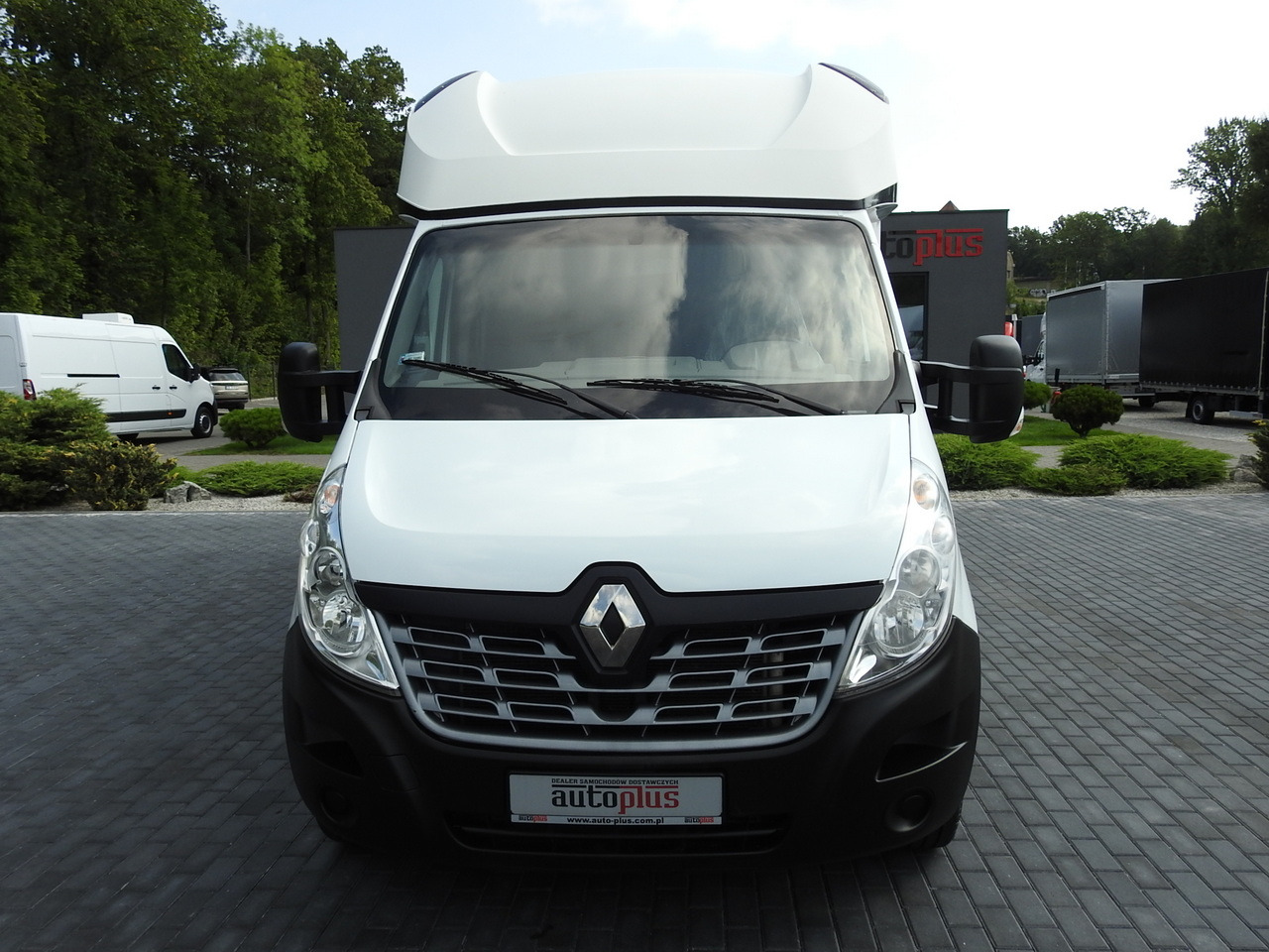 RENAULT MASTER TARPAULIN 8 PALLETS CRUISE CONTROL AIR CONDITIONING 170HP - Tentinis mikroautobusas: foto 5 RENAULT MASTER TARPAULIN 8 PALLETS CRUISE CONTROL AIR CONDITIONING 170HP - Tentinis mikroautobusas: foto 5