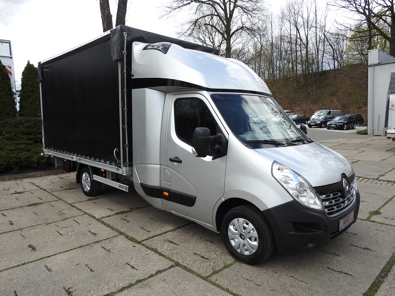 RENAULT MASTER TARPAULIN 8 PALLETS WEBASTO CRUISE CONTROL NAVIGATION AIR CONDITIONING PNEUMATICS  170HP - Tentinis mikroautobusas: foto 4 RENAULT MASTER TARPAULIN 8 PALLETS WEBASTO CRUISE CONTROL NAVIGATION AIR CONDITIONING PNEUMATICS  170HP - Tentinis mikroautobusas: foto 4