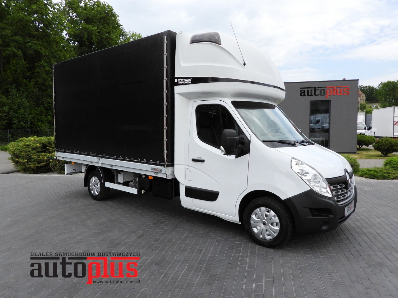 Tentinis mikroautobusas RENAULT MASTER  TARPAULIN 8 PALLETS WEBASTO CRUISE CONTROL PNEUMATICS AIR CONDITIONING  170HP: foto 1