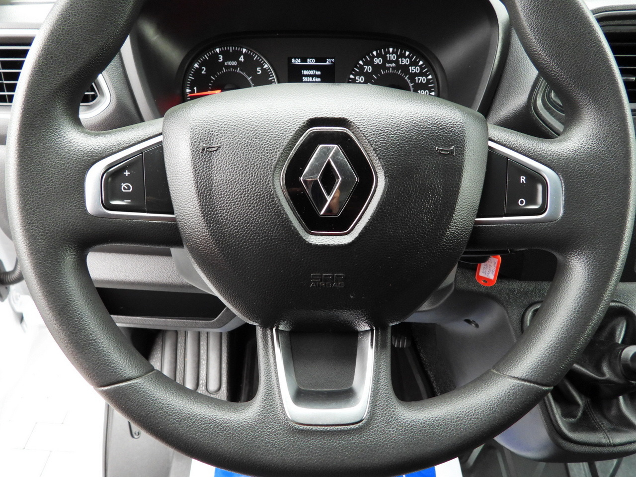RENAULT MASTER TARPAULIN LIFT 10 PALLETS WEBASTO CRUISE CONTROL LED LIGHTS AIR CONDITIONING  165HP lizingą RENAULT MASTER TARPAULIN LIFT 10 PALLETS WEBASTO CRUISE CONTROL LED LIGHTS AIR CONDITIONING  165HP: foto 38