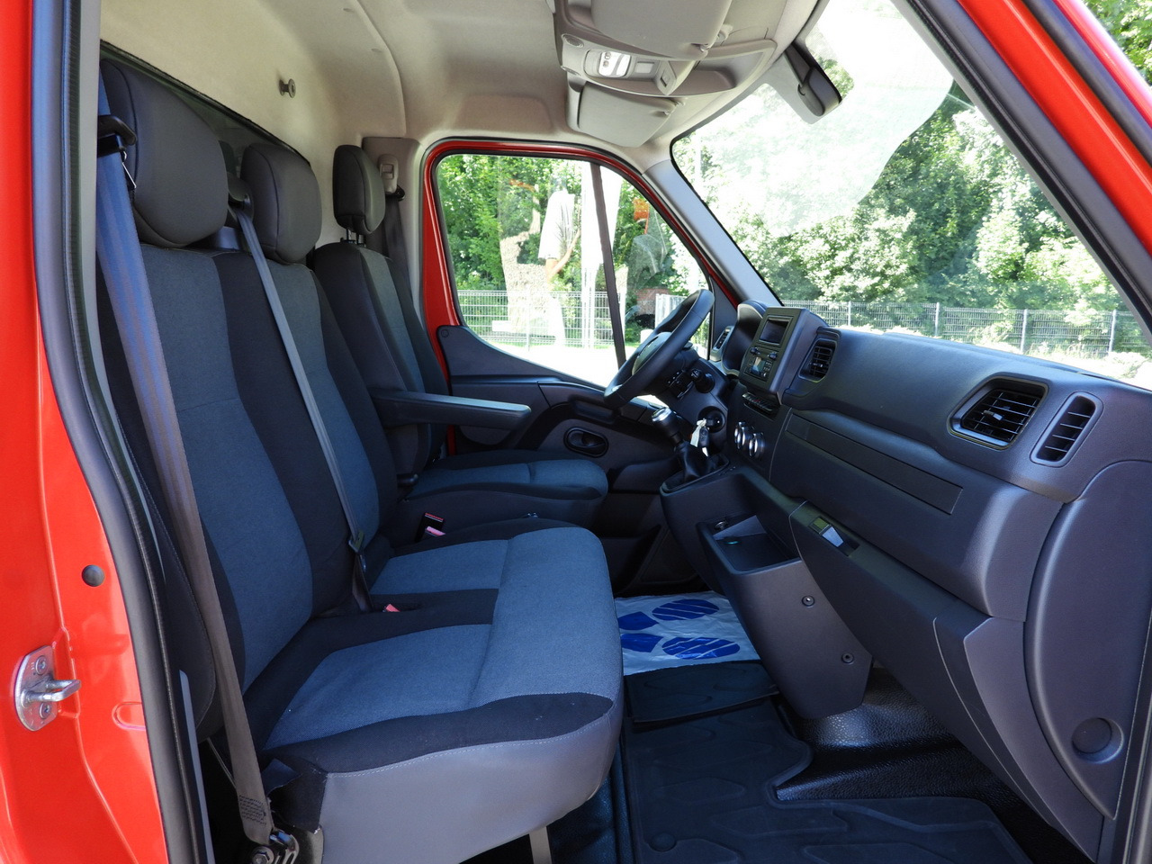 Tentinis mikroautobusas RENAULT MASTER  TARPAULIN WEBASTO CRUISE CONTROL LED LIGHTS PNEUMATICS AIR CONDITIONING  165HP: foto 33