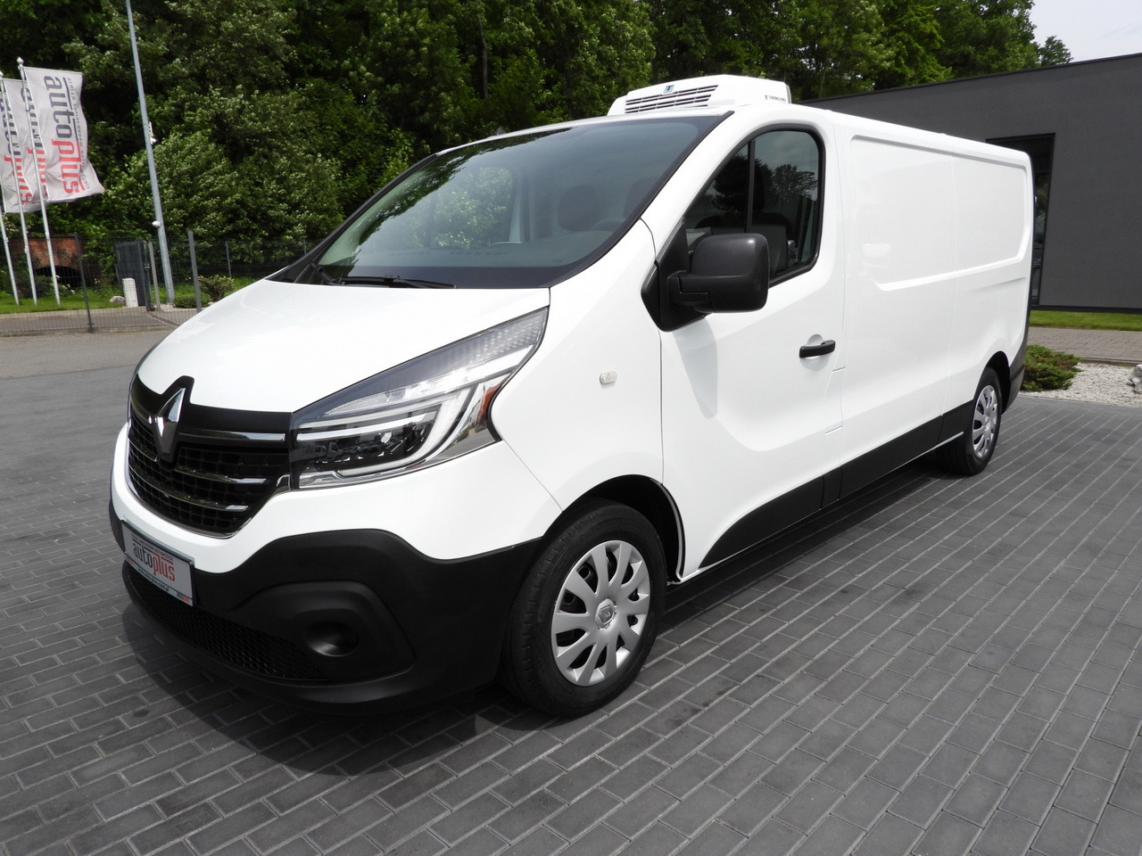 Furgonas šaldytuvas RENAULT TRAFIC  REFRIGERATOR VAN 0*C CRUISE CONTROL LED LIGHTS AIR CONDITIONING  120HP: foto 6