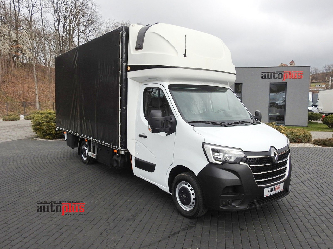 Renault MASTER PRITSCHE PLANE 10 PALETTEN WEBASTO A/C - Tentinis mikroautobusas: foto 1 Renault MASTER PRITSCHE PLANE 10 PALETTEN WEBASTO A/C - Tentinis mikroautobusas: foto 1
